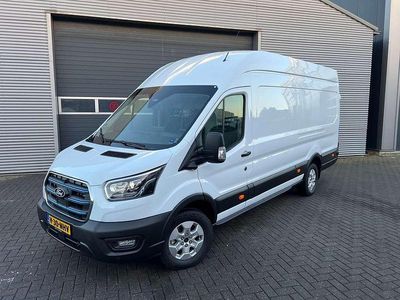 Wit Nieuw 2025 Ford E-Transit Van | € 44.950 (Super prijs)