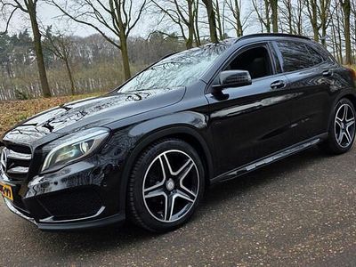 Zwart Occasion 2014 Mercedes GLA200 AMG SUV | € 17.950 (Eerlijke prijs)