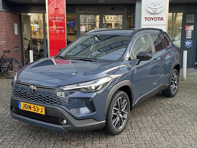Grijs Occasion 2025 Toyota Corolla Cross SUV | € 39.900 (Iets duurder)