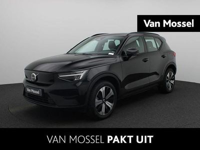 Zwart Gebruikt 2022 Volvo XC40 Core SUV | € 27.900 (Goede deal)