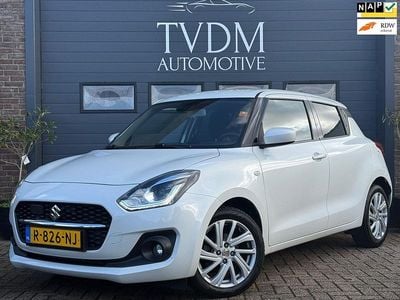 Wit Gebruikt 2022 Suzuki Swift Hatchback | € 15.895 (Eerlijke prijs)