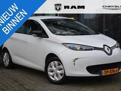 Wit Occasion 2018 Renault Zoe Life Hatchback | € 8.950 (Duur)