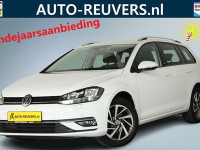 Wit Gebruikt 2017 VW Golf VII Join Stationwagen | € 13.900 (Iets duurder)