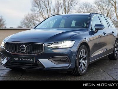 Blauw Gebruikt 2022 Volvo V60 Core Stationwagen | € 32.995 (Eerlijke prijs)