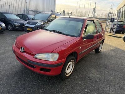 Rood Gebruikt 2003 Peugeot 106 Hatchback | € 390 (Goede deal)