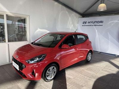Occasion Hyundai i10 Premium 67 PK (49 kW) 2020 Rood Hatchback