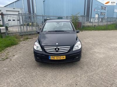 Mercedes B180