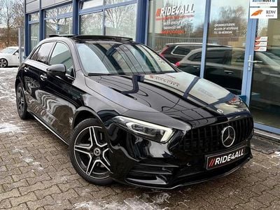 Zwart Gebruikt 2020 Mercedes A250 AMG Hatchback | € 29.449 (Eerlijke prijs)