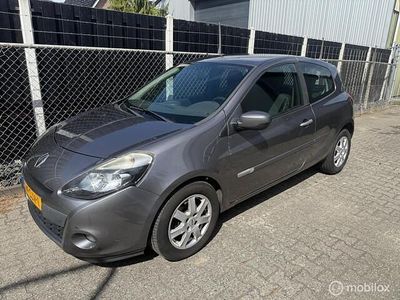 Renault Clio II