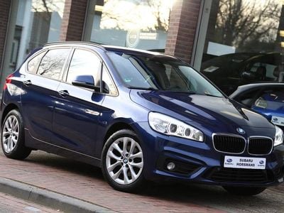 Blauw Gebruikt 2020 BMW 220 Executive Stationwagen | € 13.750