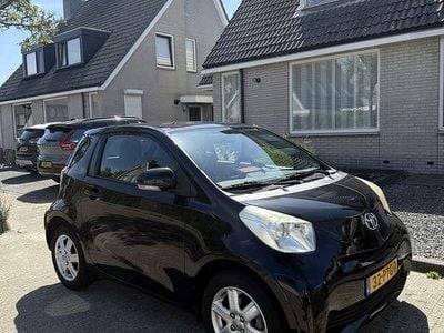 Toyota iQ