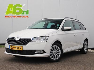 tweedehands Skoda Fabia Combi 1.0 TSI Ambition Navigatie Carplay Android Airco Cruise Bluetooth PDC Front Assist