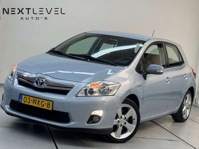 Toyota Auris Hybrid