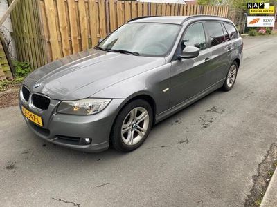 tweedehands BMW 318 3-SERIE Touring i KLIMAAT H LEER APK DEALER ONDERHOUD