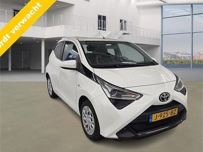 Occasion Toyota Aygo X-play 74 PK (54 kW) 2020 Wit Hatchback