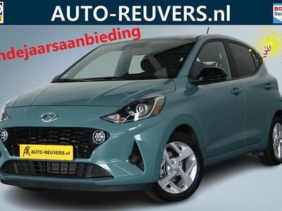 Groen Gebruikt 2023 Hyundai i10 Premium Hatchback | € 15.900 (Eerlijke prijs)