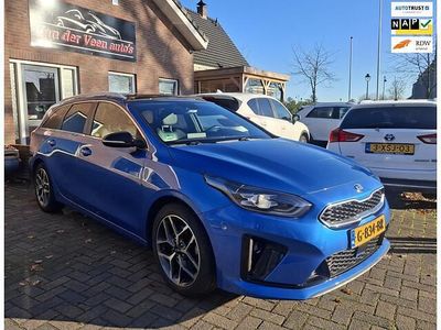 Blauw (metallic) Gebruikt 2019 Kia Ceed Sportswagon GT-Line Stationwagen | € 19.999 (Eerlijke prijs)