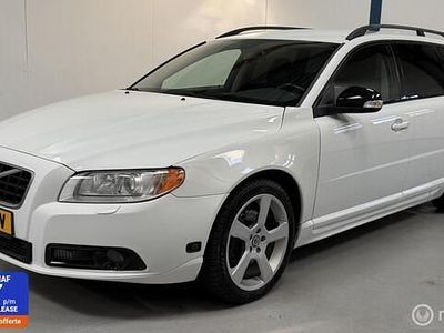 Wit Occasion 2010 Volvo V70 R-Design Stationwagen | € 16.945