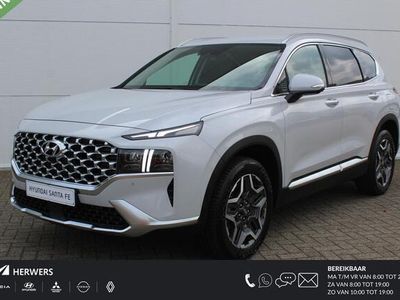 tweedehands Hyundai Santa Fe 1.6 T-GDI PHEV Comfort Smart Sky 7p. UIT VOORRAAD LEVERBAAR / nieuwe auto / 7-zitter / luxe uitgerust