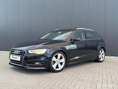 Zwart Occasion 2013 Audi A3 Sportback Ambition Hatchback | € 12.950 (Iets duurder)