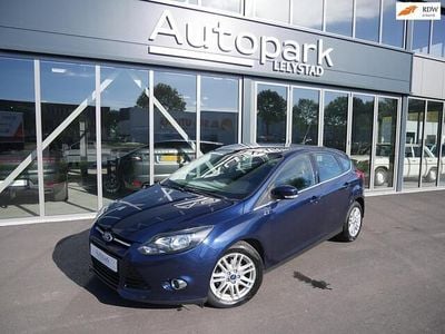 Blauw Occasion 2013 Ford Focus Titanium Hatchback | € 6.250 (Duur)