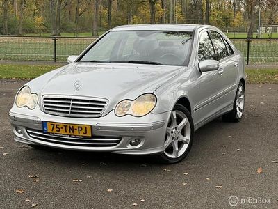 Mercedes C180