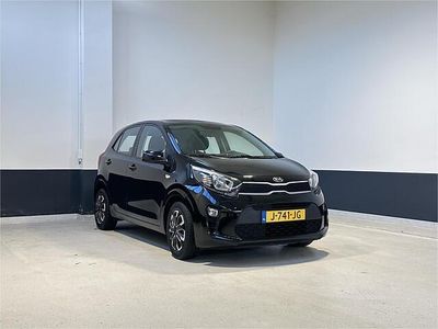 Zwart Gebruikt 2020 Kia Picanto Hatchback | € 10.949 (Eerlijke prijs)