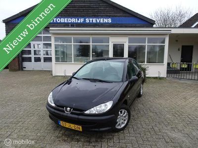 tweedehands Peugeot 206 1.4 XR