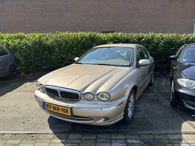 Jaguar X-type