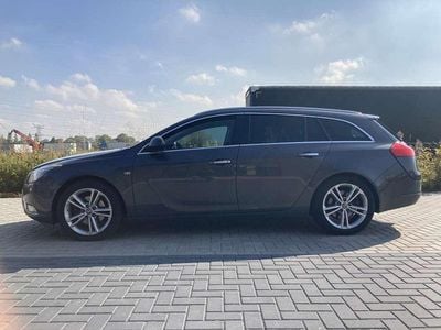 Occasion Opel Insignia Cosmo 131 PK (96 kW) 2010 Grijs MPV