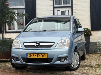 Blauw Occasion 2008 Opel Meriva Essentia MPV | € 1.950 (Eerlijke prijs)