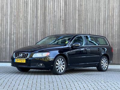 tweedehands Volvo V70 1.6 T4 Limited Edition |Trekhaak|