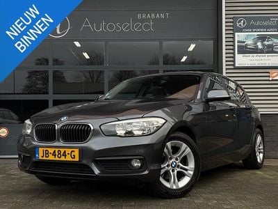 Grijs Occasion 2016 BMW 116 Executive Hatchback | € 11.990 (Goede deal)