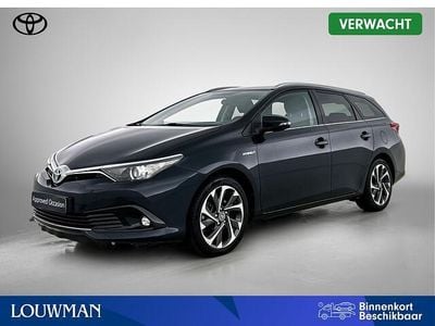 Zwart Occasion 2017 Toyota Auris Touring Sports Edition Stationwagen | € 19.900 (Eerlijke prijs)