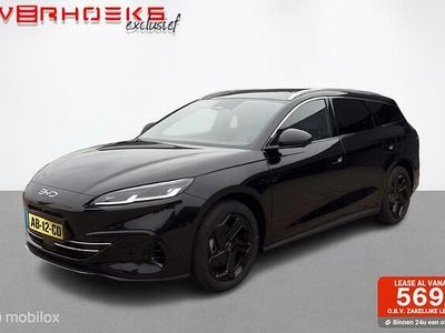 Zwart (metallic) Nieuw 2025 BYD Seal Comfort Stationwagen | € 42.950 (Duur)