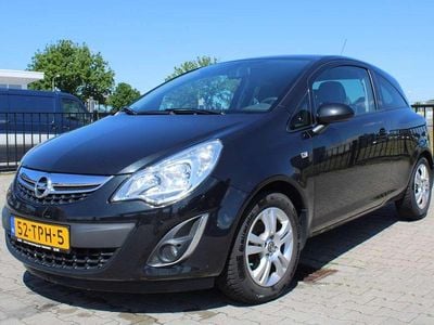 Occasion Opel Corsa S 95 PK (69 kW) 2012 Zwart Hatchback