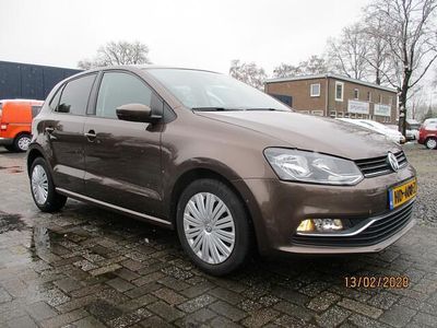 Occasion VW Polo Comfortline 90 PK (66 kW) 2016 Bruin (metallic) Hatchback