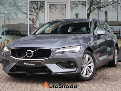 Grijs Occasion 2021 Volvo V60 Business Edition Stationwagen | € 22.400 (Goede deal)