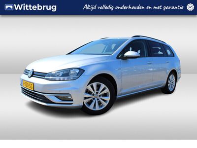 tweedehands VW Golf VIII Variant 1.5 TSI Comfortline Executive Comfort Navigatie / Parkeersensoren / Airco (Clima) / App-connect / Bluetooth