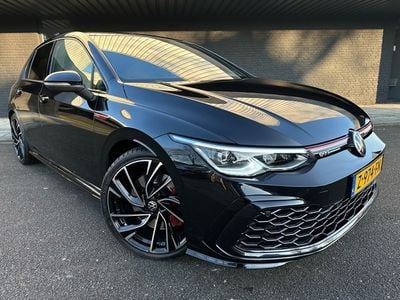 Zwart Occasion 2021 VW Golf VIII GTI Hatchback | € 30.995 (Goede deal)