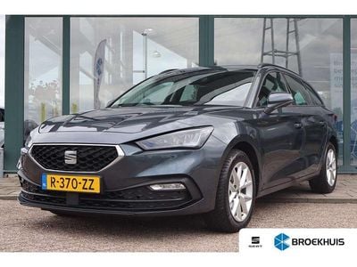 Grijs Occasion 2023 Seat Leon Reference Stationwagen | € 17.400 (Goede deal)
