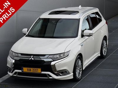 Wit Occasion 2020 Mitsubishi Outlander Instyle SUV | € 26.950 (Duur)