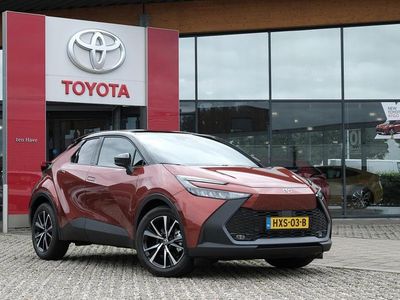 Bruin Gebruikt 2025 Toyota C-HR SUV | € 41.794