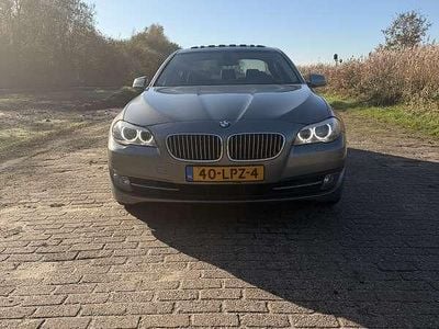 BMW 528