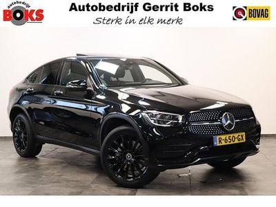 Zwart Gebruikt 2022 Mercedes GLC300 Business Coupé | € 53.950 (Goede deal)