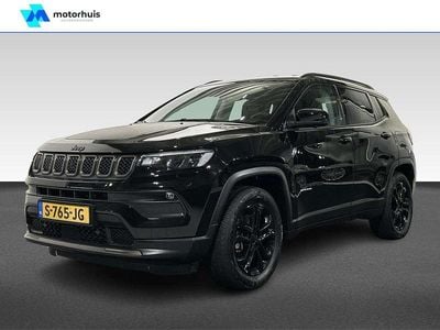 Zwart (metallic) Occasion 2023 Jeep Compass SUV | € 24.445 (Goede deal)