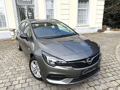 Grijs Gebruikt 2021 Opel Astra Stationwagen | € 15.750