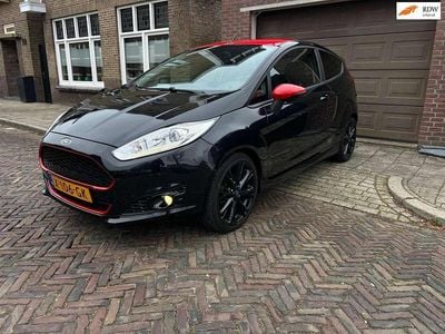 Occasion Ford Fiesta 140 PK (102 kW) 2015 Zwart Hatchback