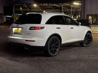 Wit Gebruikt 2007 Infiniti Fx35 SUV | € 7.450