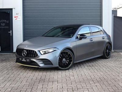 Grijs Gebruikt 2018 Mercedes A250 AMG line Hatchback | € 27.950 (Iets duurder)